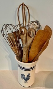 lot 4 image: Marble Lazy Suzan and Various Utensils