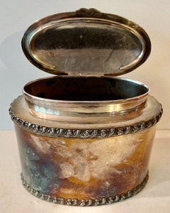 lot 27 image: Silver Plated Goodies