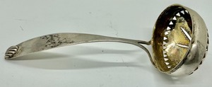 lot 41 image: Franz Hingelberg Silver Tea Strainer