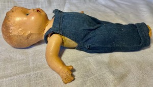 lot 59 image: Vintage Doll