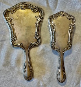 lot 74 image: Vintage Sterling  Mirror and Brush Set