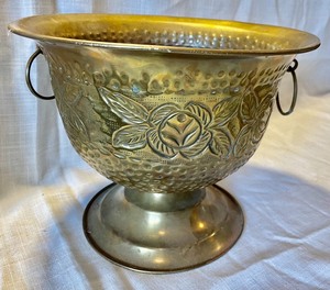 lot 94 image: Brilliant Bronze Grouping