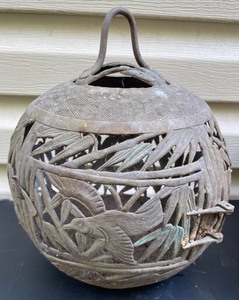 lot 148 image: Bird Feeder on Wheels and a Hanging Bird Feeder
