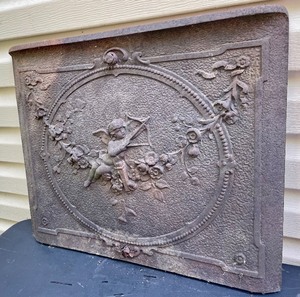 lot 141 image: Victorian Fireplace Fire Back Screen
