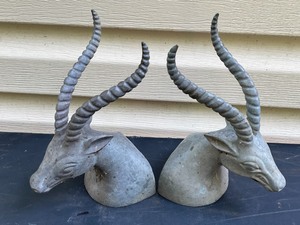 lot 163 image: Pair of Metal Antelope Figurine Bookends