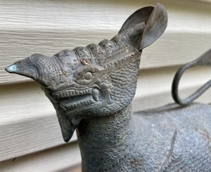 lot 181 image: Metal Dragon Decor Container