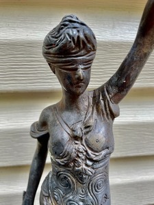 lot 186 image: Metal  Blind Justice Figurine