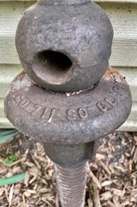 lot 227 image: Vintage Cast Iron Piece
