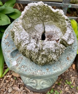 lot 218 image: Decorative Yard Pedestal