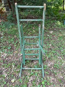 lot 261 image: Vintage Wooden Hose Reel