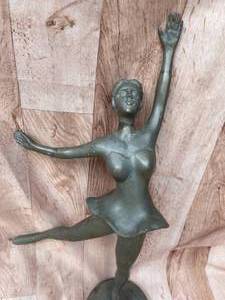 lot 300 image: Vintage Metal Ballerina Piece