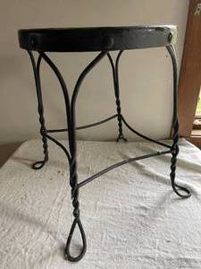 lot 336 image: Metal Stool