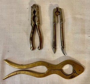 lot 378 image: Nutcrackers and Mallets