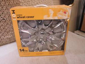 lot 7 image: (FS) 14 Set of 4 Modena Wheel Cove...