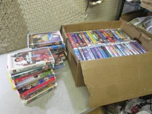 lot 13 image: (D-4) Large Lot of Walt Disney and ...