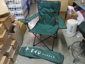 lot 16 image: (F-3) Mac Sports Portable Folding C...