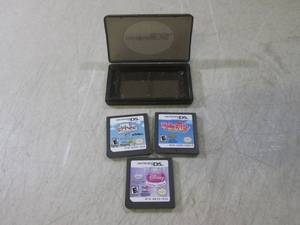 lot 28 image: (CNTR) 3 Nintendo DS Games with Cas...
