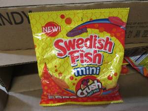 lot 262 image: (C-1) 24 Bags Swedish Fish Mini Cru...