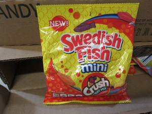 lot 263 image: (C-1) 24 Bags Swedish Fish Mini Cru...