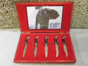 lot 266 image: (BSB) 5pc Knife Box Set...