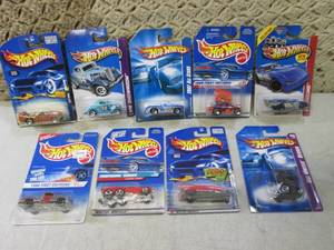 lot 267 image: (RMDR) Assorted Hot Wheels Cars...