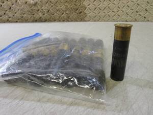 lot 281 image: (RMDR) 15 Rounds 12 GA Winchester S...
