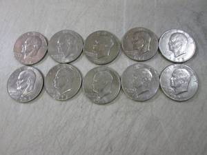 lot 50 image: (CNTR) 10 Ike Dollar Coins Mix of 1...
