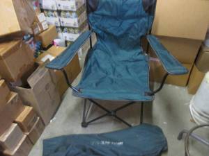 lot 61 image: (F-3) Portable Folding Chair with B...
