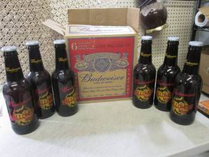 lot 65 image: (F-3) Case of 6 Large Budweiser Gla...