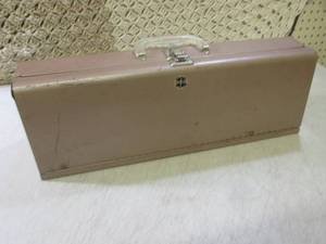 lot 97 image: (EW5) Vintage Harwood Chicago Metal...