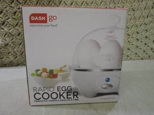 lot 98 image: (EC1) Dash Go Rapid Egg Cooker...