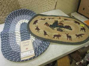 lot 100 image: (RMDR) 2 Throw Rugs...