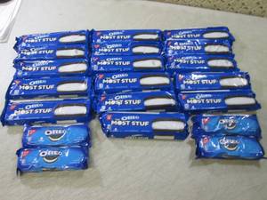 lot 132 image: (C-2) 16 Packs of Oreo The Most Stu...