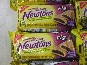 lot 133 image: (B-3) 23 Packs Fig Newtons Past Dat...