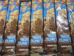 lot 134 image: (C-3) 20 Rice Krispies Treats Dunk...