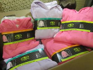lot 155 image: (A-4) Large Box Full of Assorted Si...