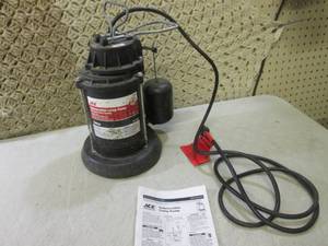 lot 176 image: (RMC) Ace Submersible Sump Pump wit...