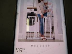 Regalo Easy Step Extra Tall Walk Th...