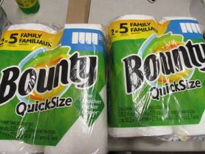 4 Rolls of Bounty Paper Towels sli...