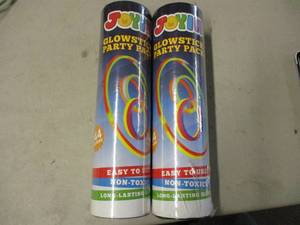 288 Joyin Glowsticks...