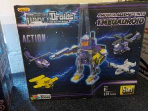 Set of 4 Blokko Morpi Droids...