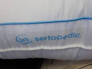 Serta SQ size Super Firm Pillow s...