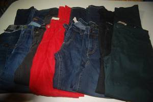 8 pair of jeans size 3, 34 and 26 ...