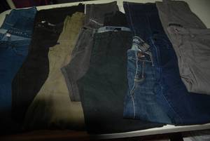 9 pair of jeanspants size 6...