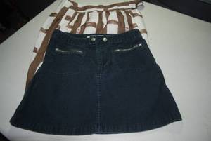 2 skirts size 00...