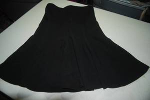 1 skirt size 3...