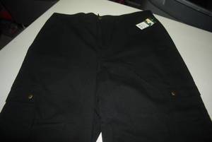 Mens size XL Cargo pants NWT...