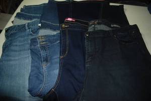 4 pair of jeans size 24...