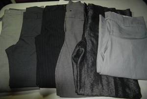 5 pair of pants 1 capri size 10...