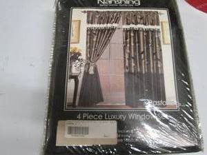 lot 52 image: Nanshing 4 piece luxery set, 56 x ...
